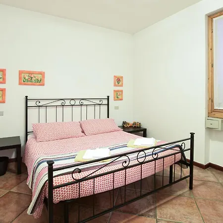 Azalea Semesterbostad *