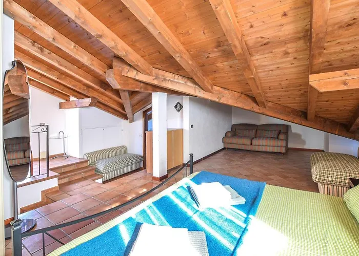 Azalea Dom wakacyjny Stresa